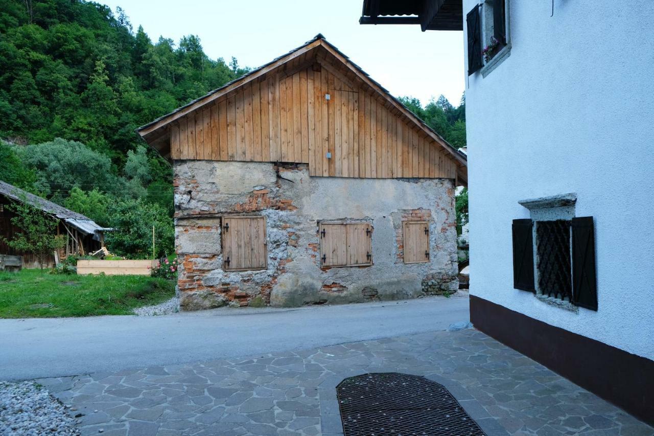 Happy River House Kamna Gorica Exterior photo