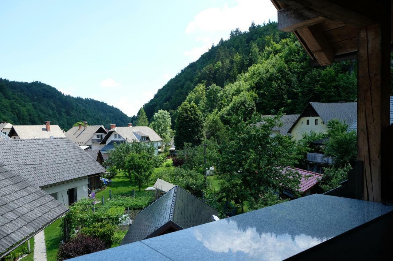 Happy River House Kamna Gorica Exterior photo